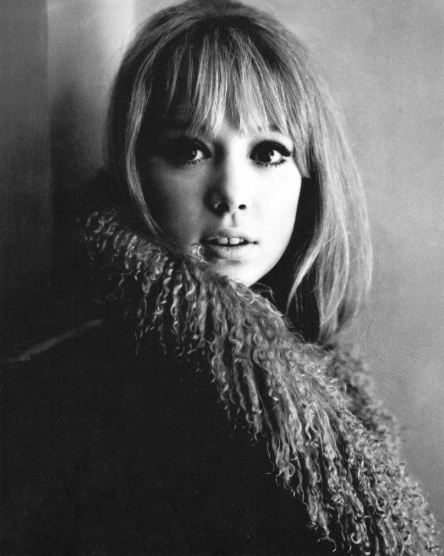 36-stunning-vintage-photos-of-pattie-boyd-in-the-1960s-yesterday-today