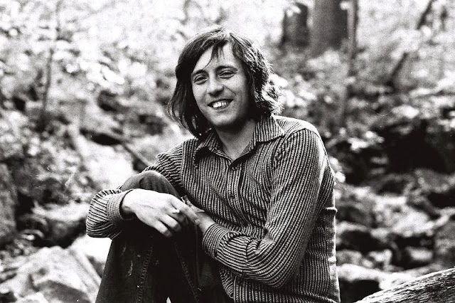 22-28 – Yesterday Today