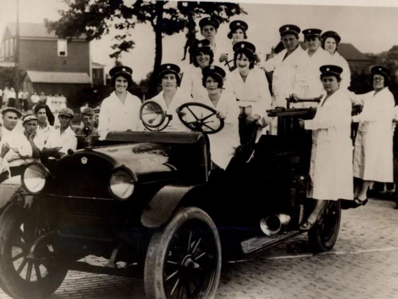Female Firefighters from Chalfont, Pennsylvania, in&nbsp;1930.